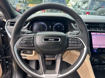 2025 Jeep Grand Cherokee GRAND CHEROKEE LIMITED 4X2
