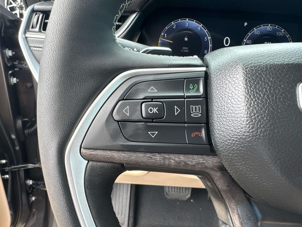 2025 Jeep Grand Cherokee GRAND CHEROKEE LIMITED 4X2