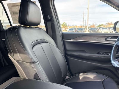 2025 Jeep Grand Cherokee GRAND CHEROKEE LIMITED 4X2