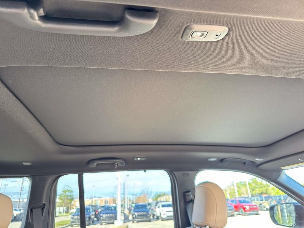 2025 Jeep Grand Cherokee GRAND CHEROKEE LIMITED 4X2