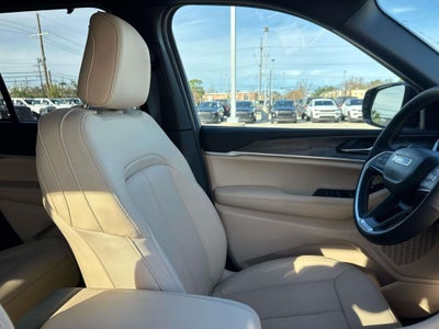 2025 Jeep Grand Cherokee GRAND CHEROKEE LIMITED 4X2