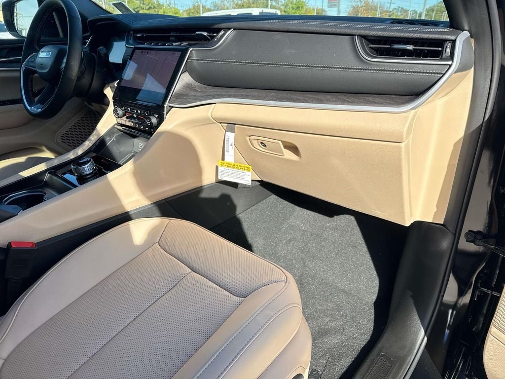 2025 Jeep Grand Cherokee GRAND CHEROKEE LIMITED 4X2