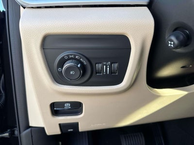 2025 Jeep Grand Cherokee GRAND CHEROKEE LIMITED 4X2