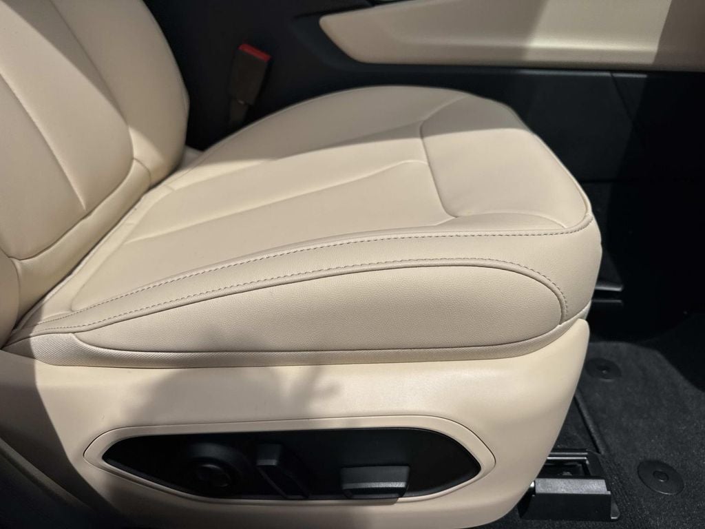 2026 Jeep Grand Cherokee GRAND CHEROKEE LIMITED 4X2