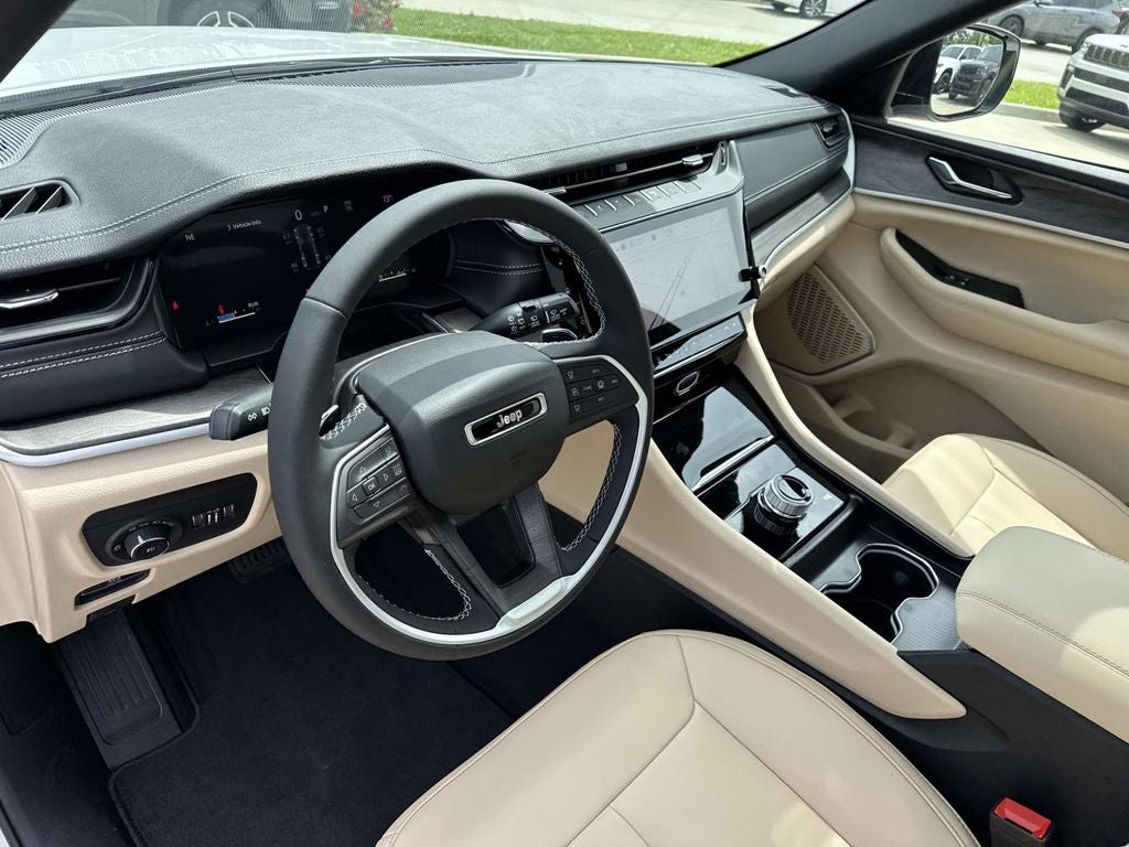 2026 Jeep Grand Cherokee GRAND CHEROKEE LIMITED 4X2