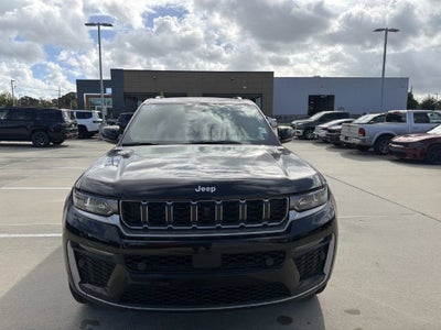 2027 Jeep Grand Cherokee Limited