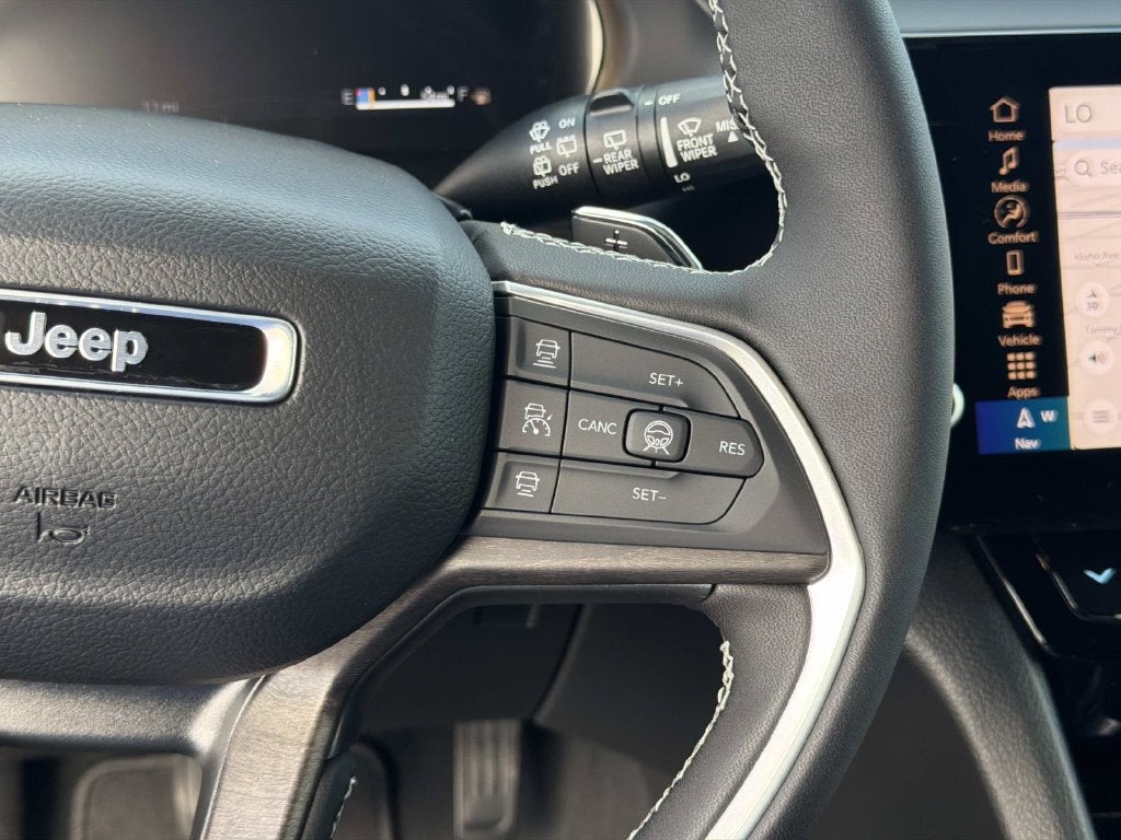 2027 Jeep Grand Cherokee Limited