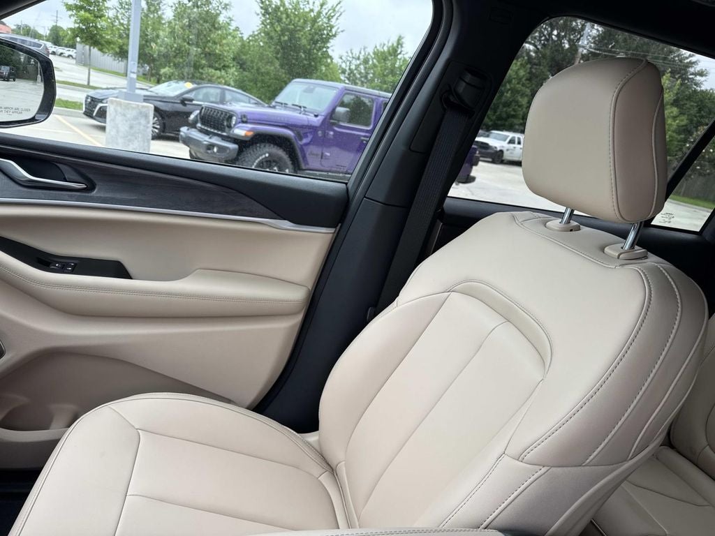 2026 Jeep Grand Cherokee GRAND CHEROKEE LIMITED 4X2