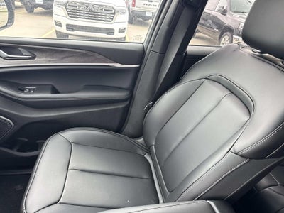 2026 Jeep Grand Cherokee GRAND CHEROKEE LIMITED 4X2