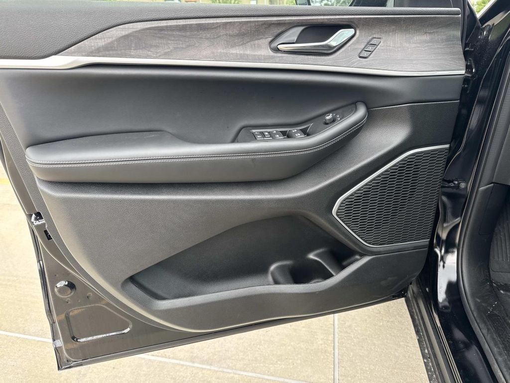 2026 Jeep Grand Cherokee GRAND CHEROKEE LIMITED 4X2