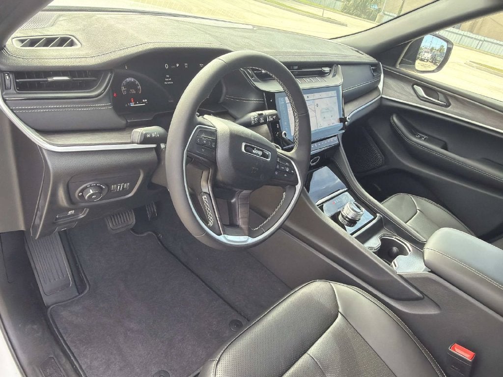 2027 Jeep Grand Cherokee Limited