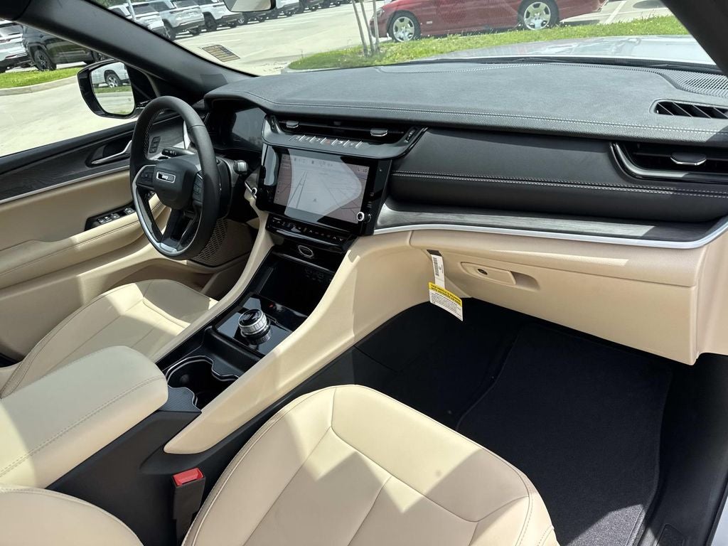 2026 Jeep Grand Cherokee GRAND CHEROKEE LIMITED 4X2