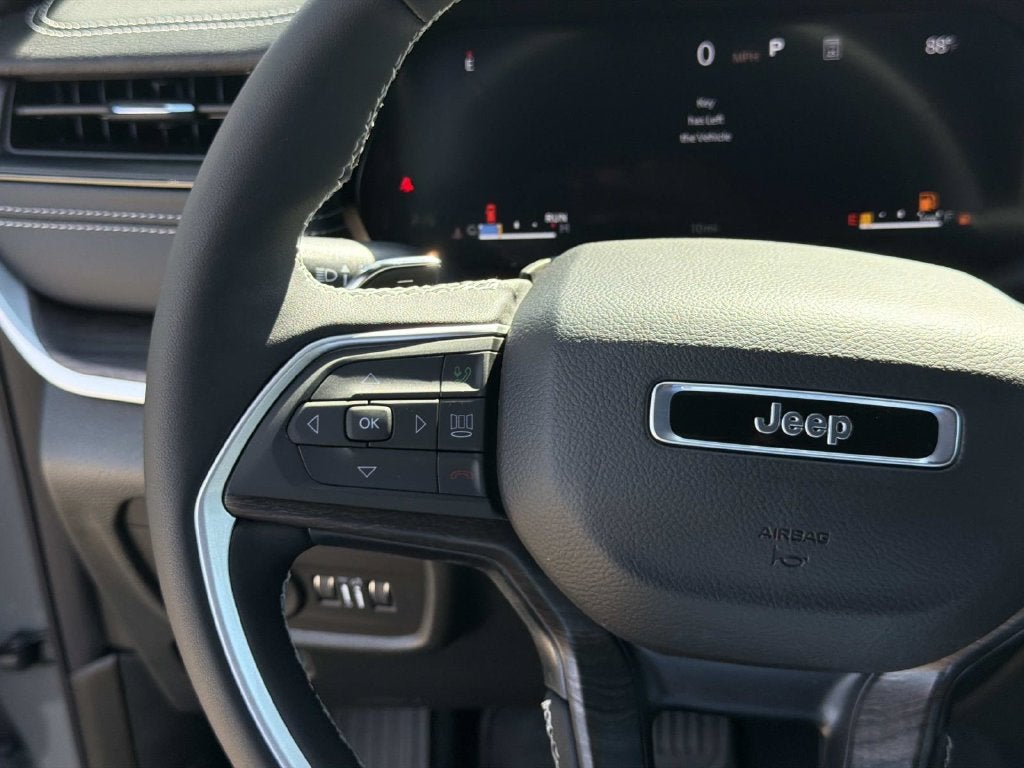 2027 Jeep Grand Cherokee Limited