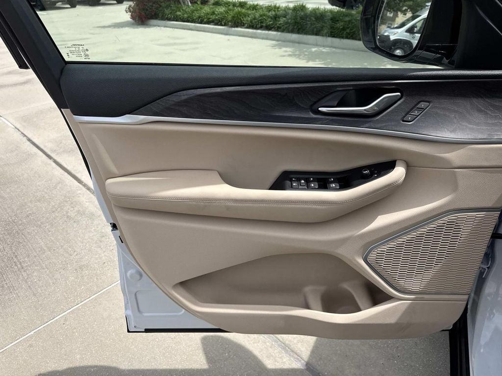 2026 Jeep Grand Cherokee GRAND CHEROKEE LIMITED 4X2