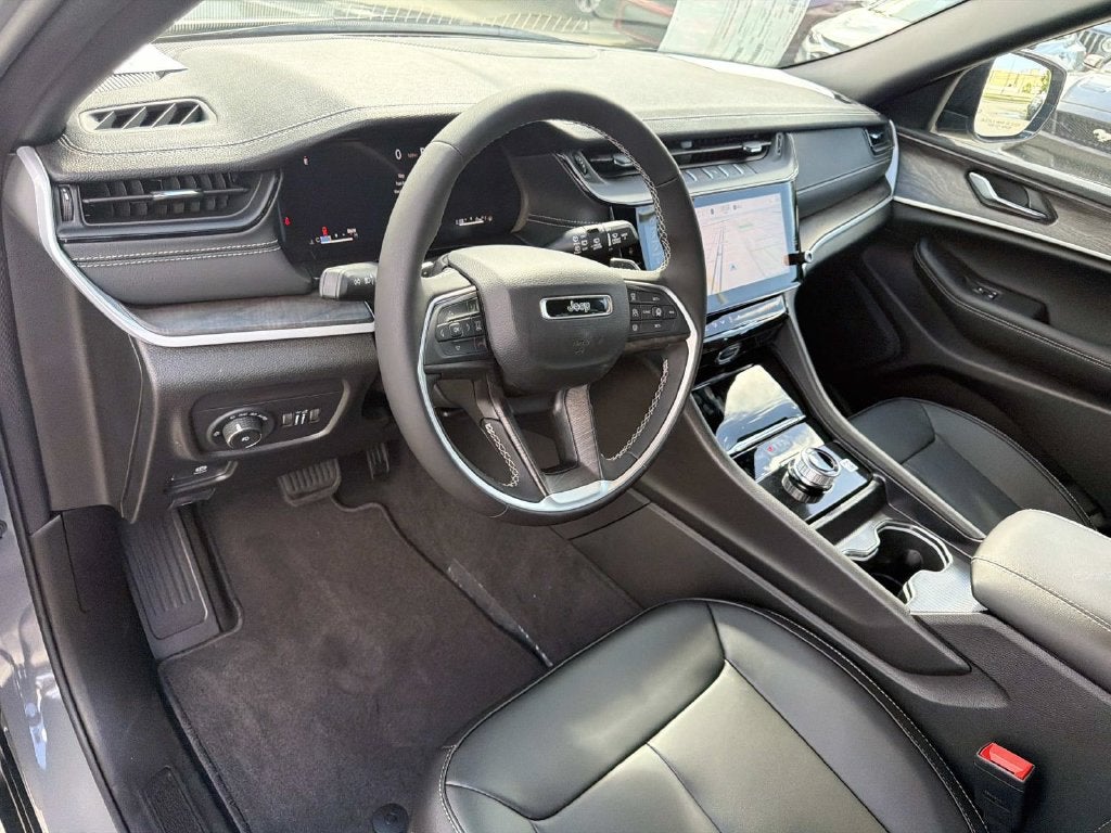 2027 Jeep Grand Cherokee Limited