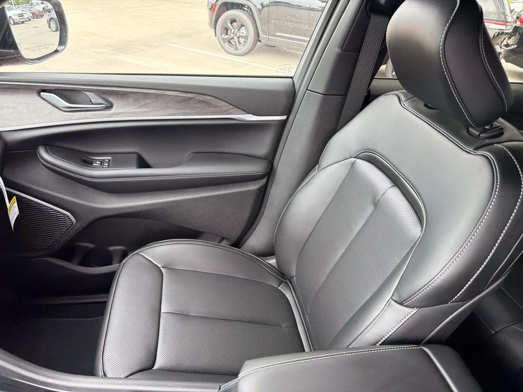 2026 Jeep Grand Cherokee GRAND CHEROKEE LIMITED 4X2