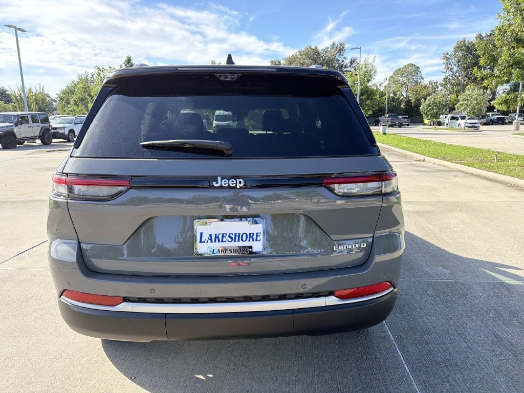 2027 Jeep Grand Cherokee Limited
