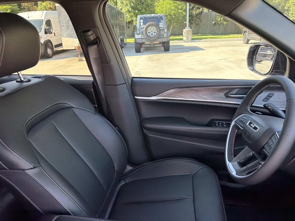 2026 Jeep Grand Cherokee GRAND CHEROKEE LIMITED 4X2