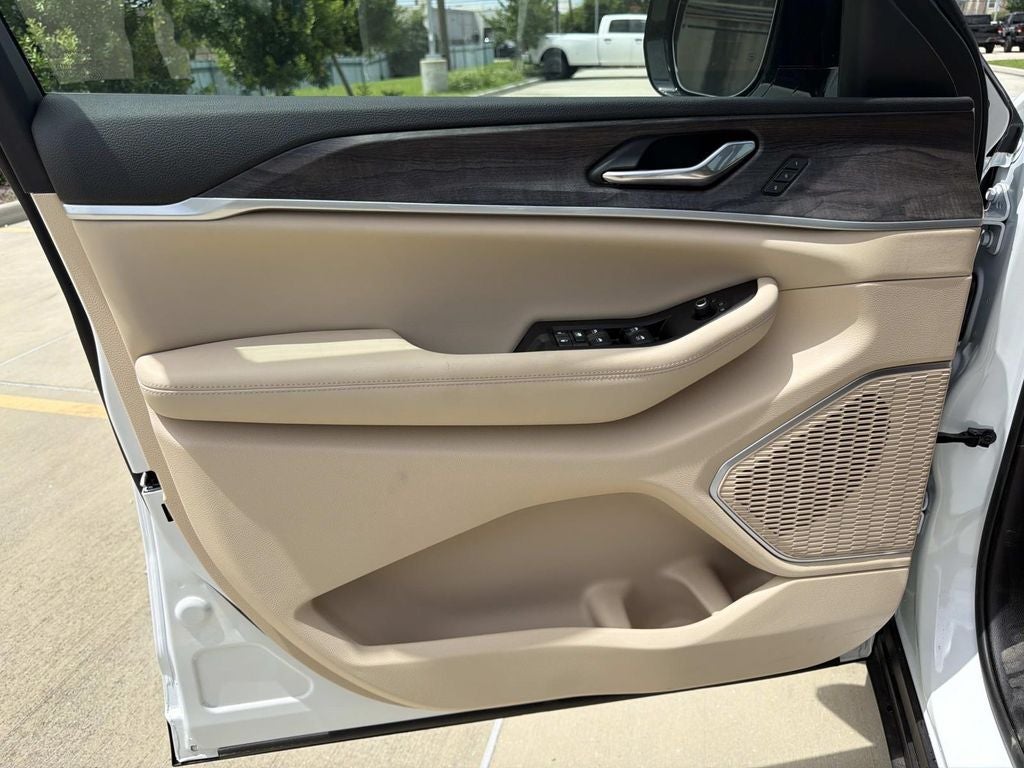 2026 Jeep Grand Cherokee GRAND CHEROKEE LIMITED 4X2