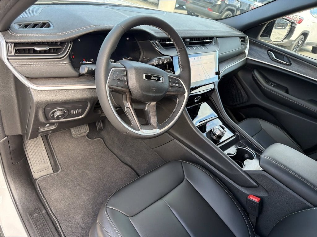 2027 Jeep Grand Cherokee Limited