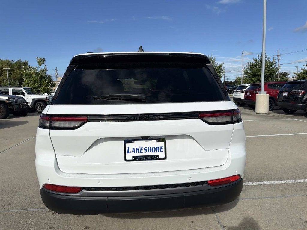 2027 Jeep Grand Cherokee Limited