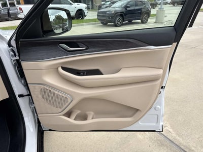 2026 Jeep Grand Cherokee GRAND CHEROKEE LIMITED 4X2