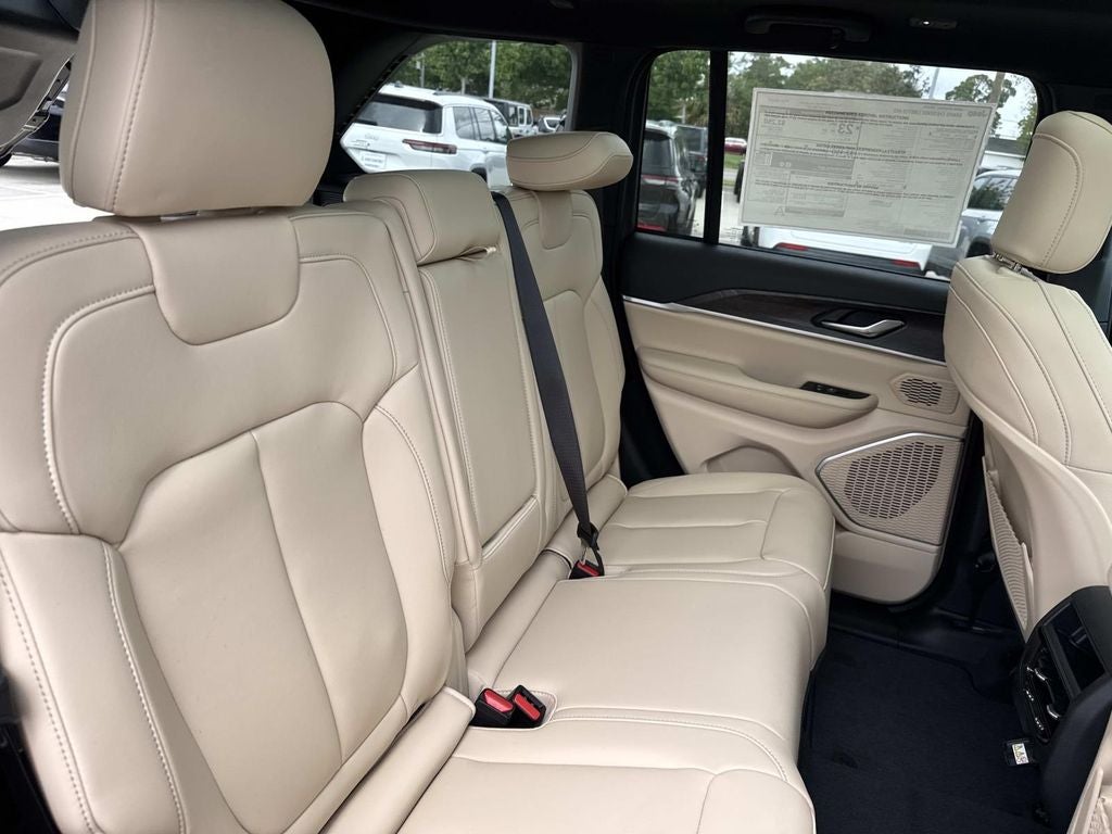 2026 Jeep Grand Cherokee GRAND CHEROKEE LIMITED 4X2