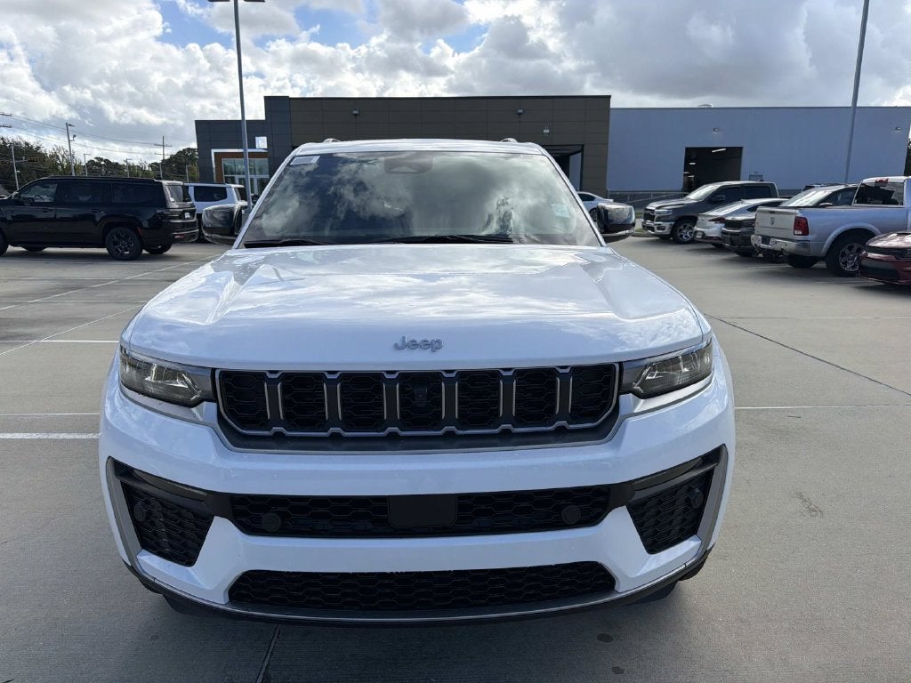 2027 Jeep Grand Cherokee Limited