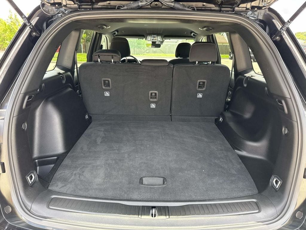 2025 Jeep Grand Cherokee Laredo 4x4