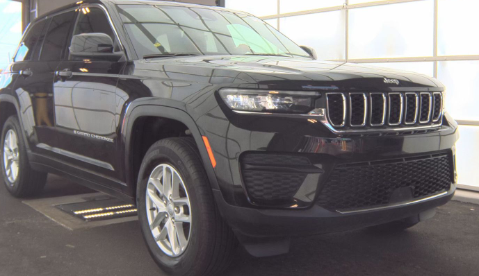 2025 Jeep Grand Cherokee Laredo X