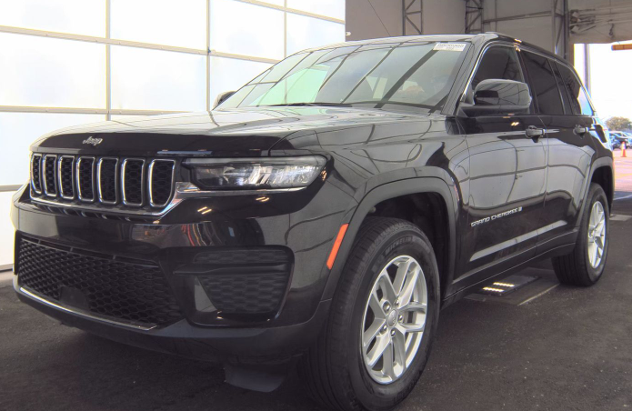 2025 Jeep Grand Cherokee Laredo X