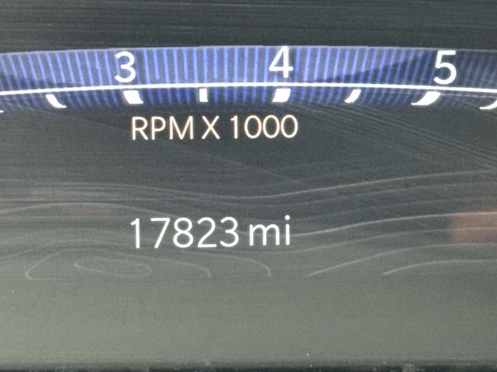 2025 Jeep Grand Cherokee Laredo X 4x4
