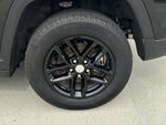 2025 Jeep Grand Cherokee Laredo X 4x4