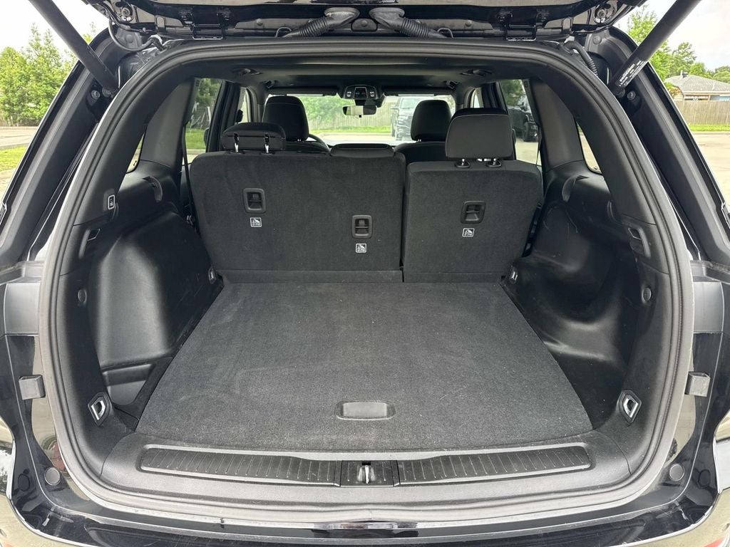 2025 Jeep Grand Cherokee Laredo X 4x4
