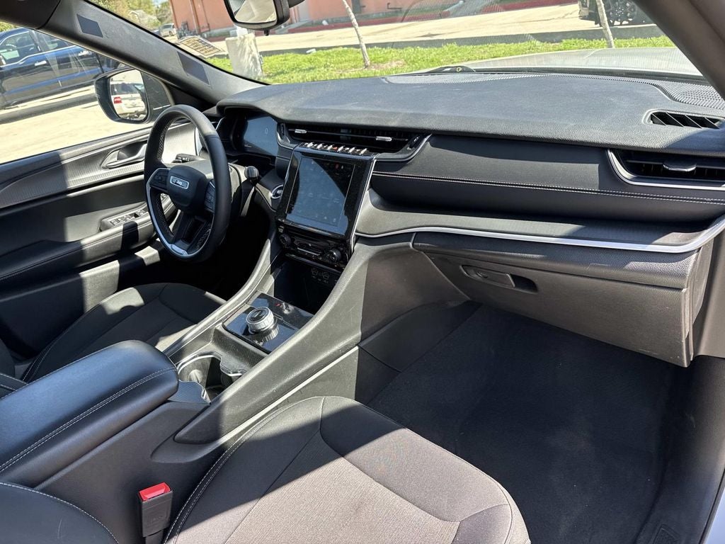 2024 Jeep Grand Cherokee Laredo X 4x4