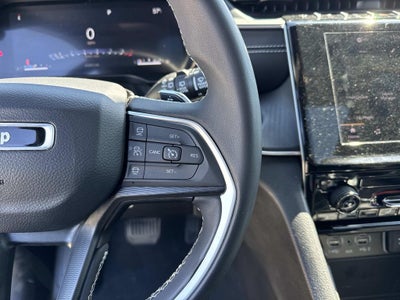 2024 Jeep Grand Cherokee Laredo X 4x4