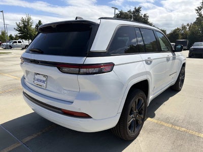 2027 Jeep Grand Cherokee Limited Reserve