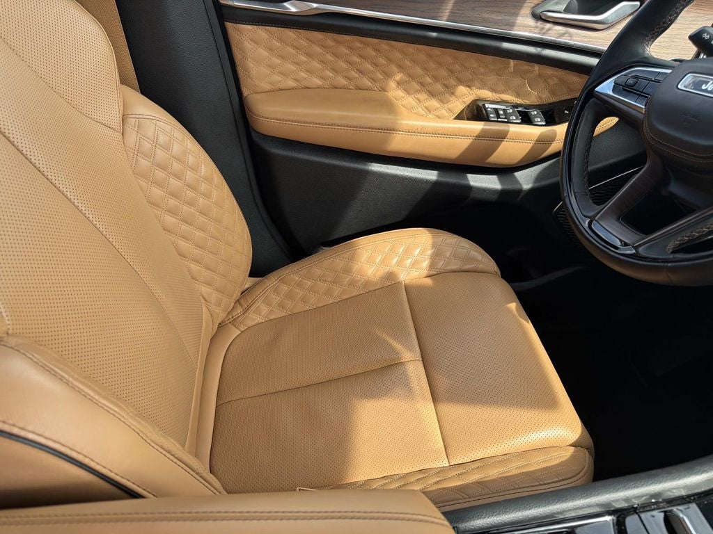 2024 Jeep Grand Cherokee Summit