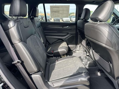 2025 Jeep Grand Cherokee GRAND CHEROKEE L ALTITUDE X 4X2