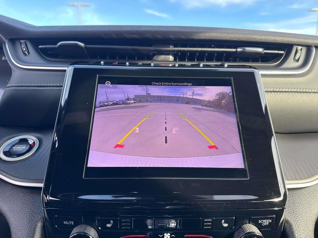 2025 Jeep Grand Cherokee GRAND CHEROKEE L LAREDO 4X2