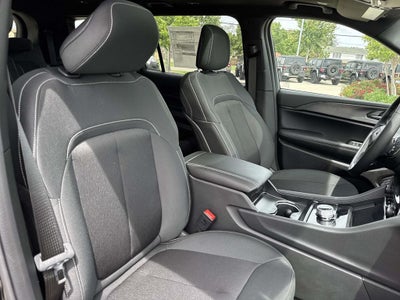 2026 Jeep Grand Cherokee GRAND CHEROKEE L LAREDO X 4X2