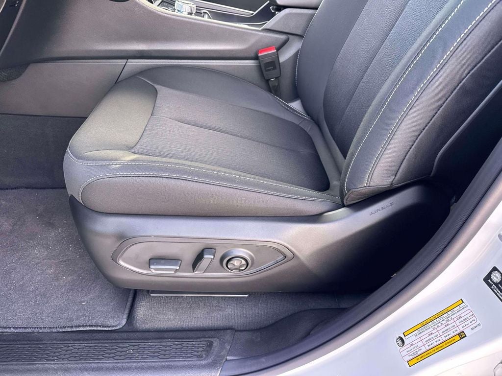 2025 Jeep Grand Cherokee GRAND CHEROKEE L LAREDO 4X2