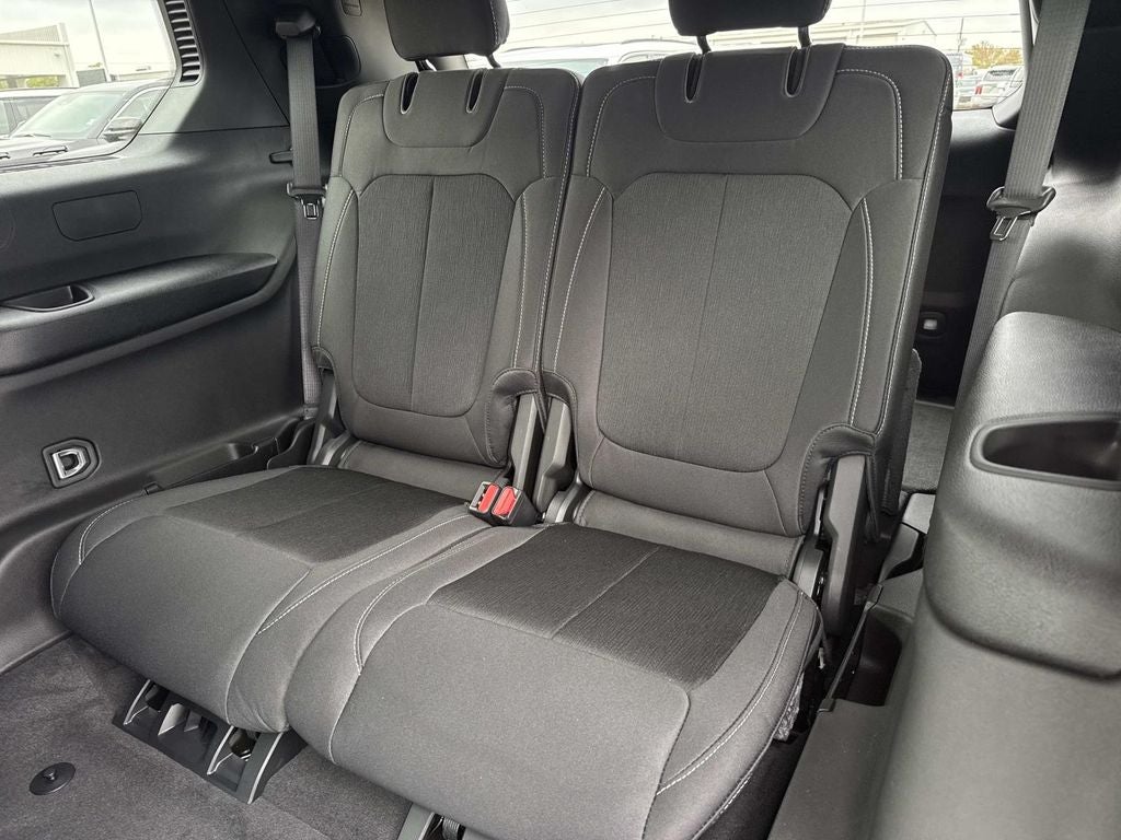 2025 Jeep Grand Cherokee GRAND CHEROKEE L LAREDO X 4X2