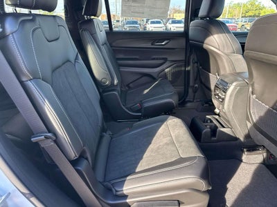 2025 Jeep Grand Cherokee GRAND CHEROKEE L ALTITUDE X 4X2