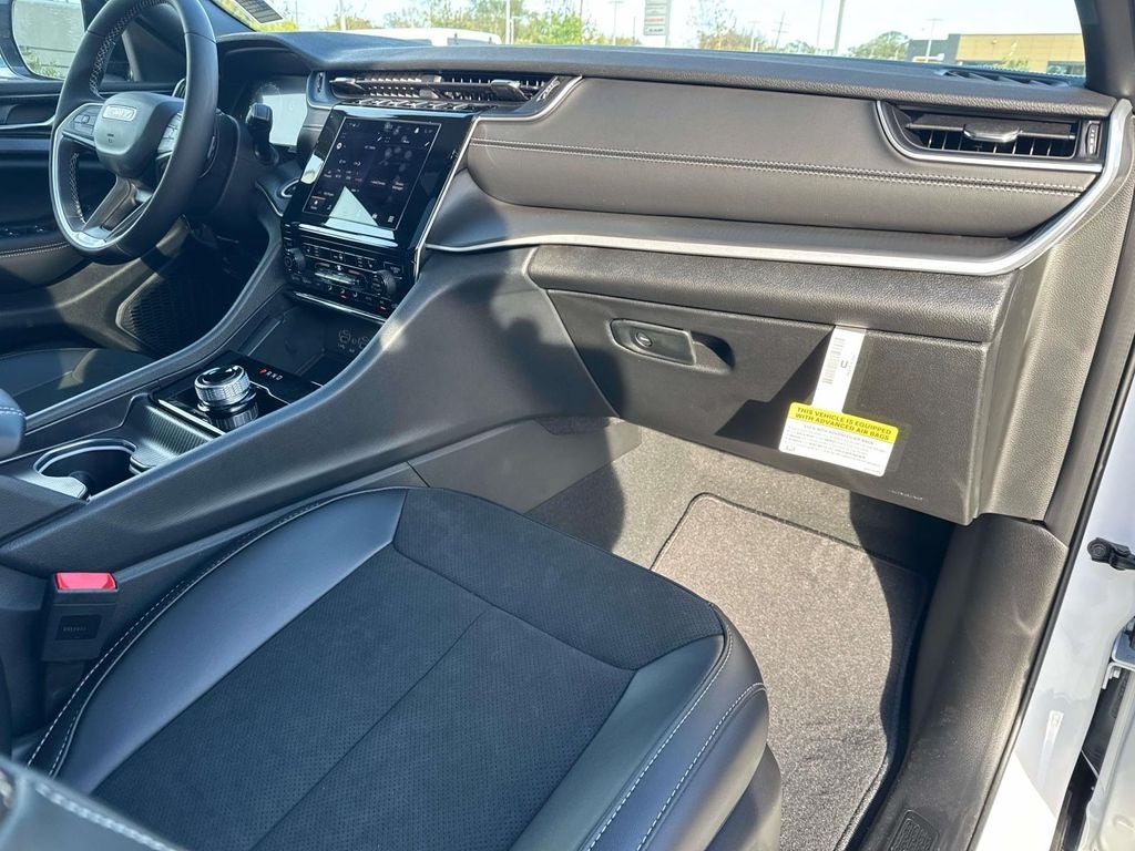 2025 Jeep Grand Cherokee GRAND CHEROKEE L ALTITUDE X 4X2