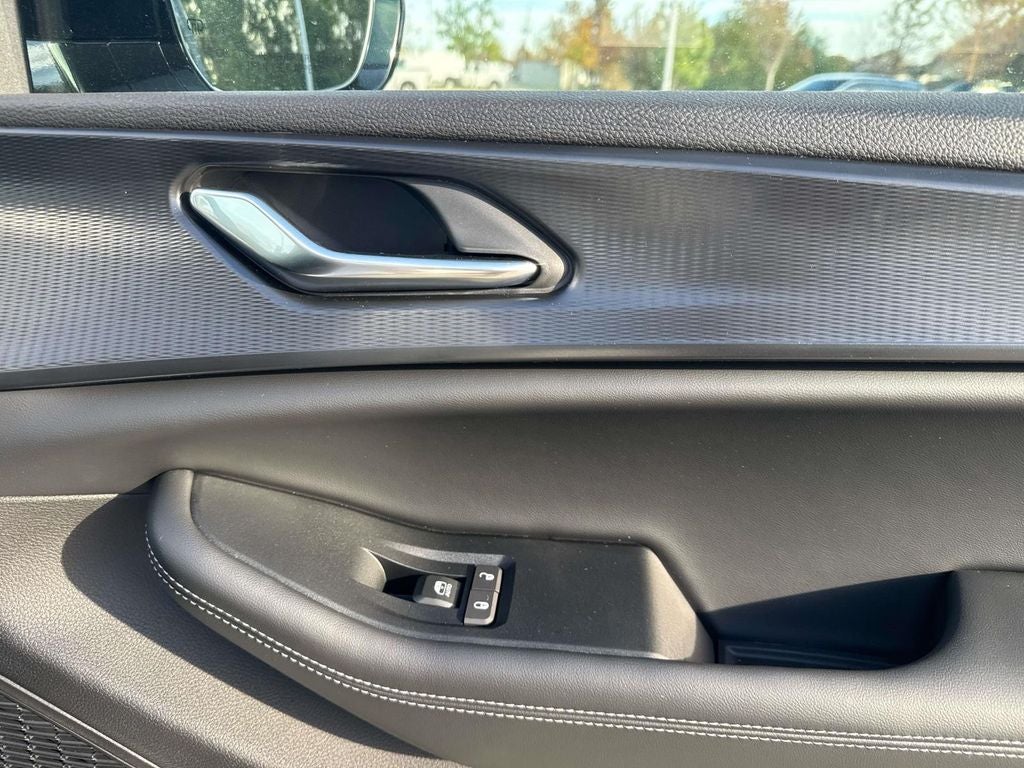 2025 Jeep Grand Cherokee GRAND CHEROKEE L ALTITUDE X 4X2