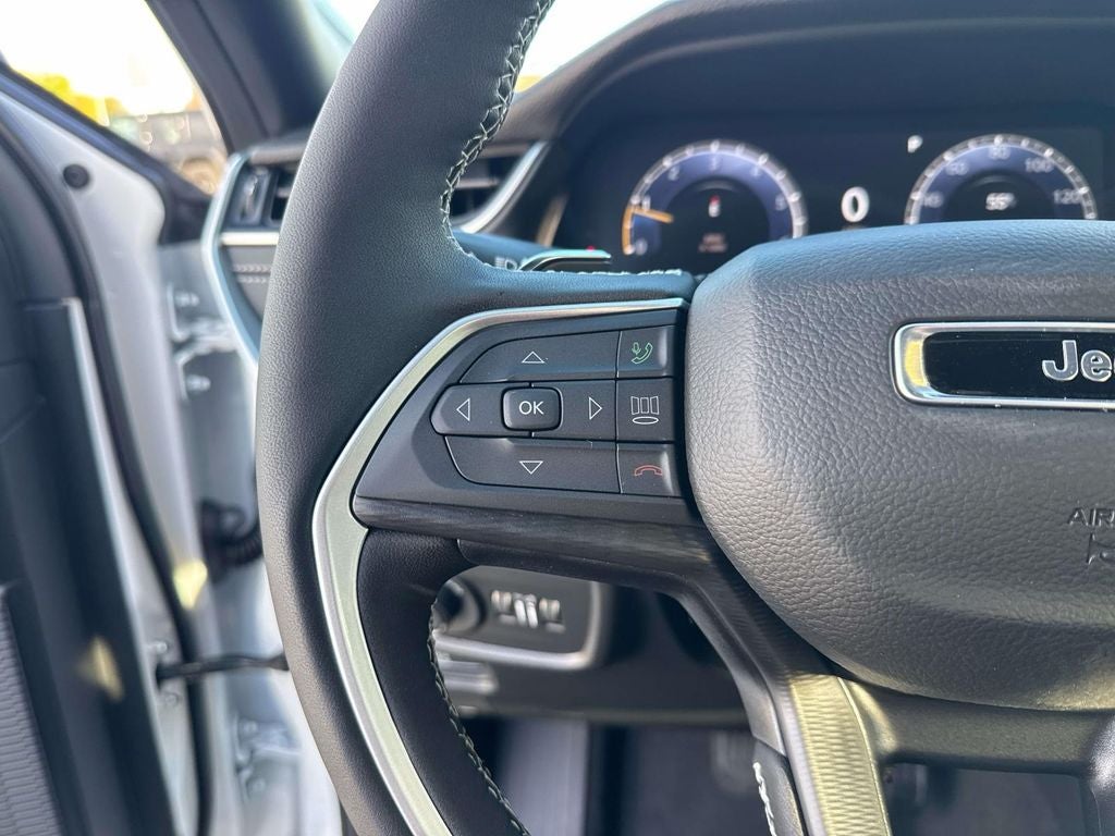 2025 Jeep Grand Cherokee GRAND CHEROKEE L ALTITUDE X 4X2