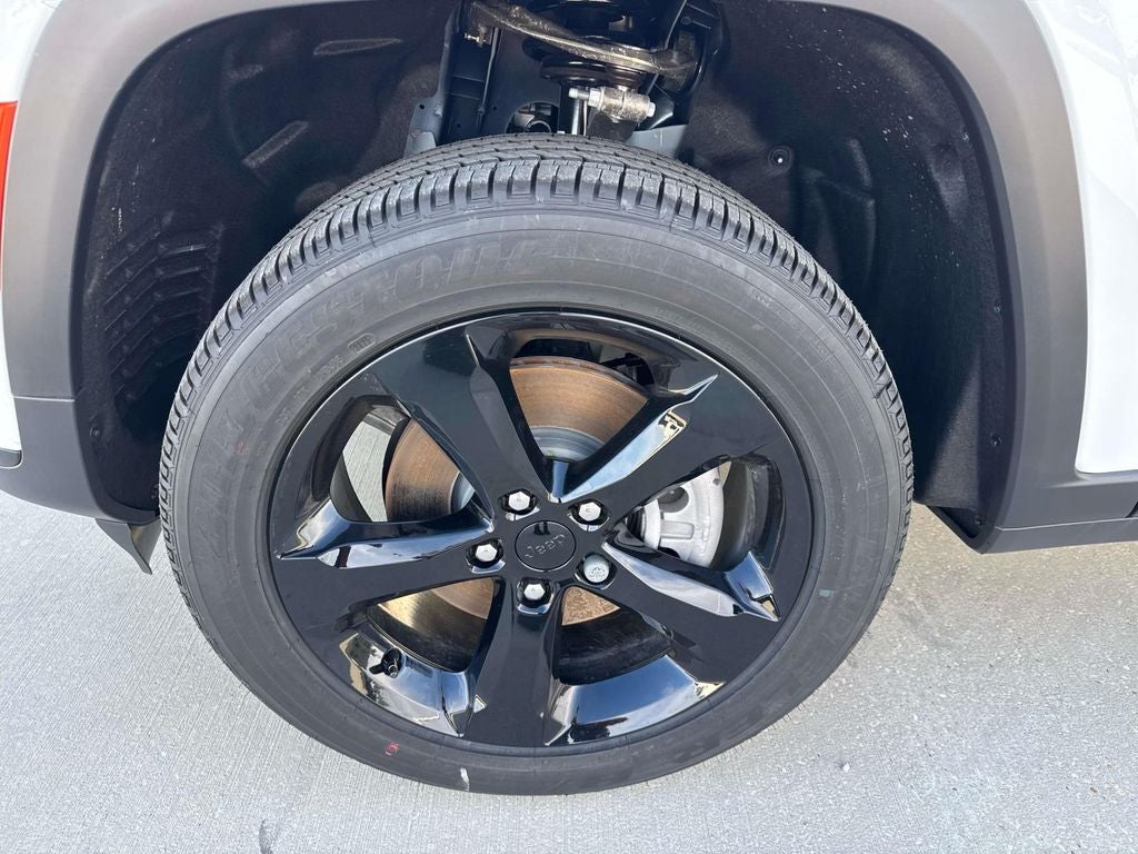 2025 Jeep Grand Cherokee GRAND CHEROKEE L ALTITUDE X 4X2