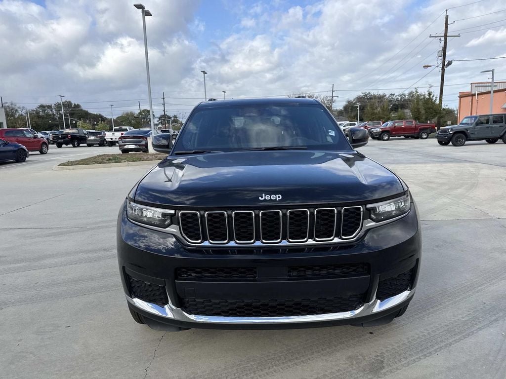 2025 Jeep Grand Cherokee GRAND CHEROKEE L LAREDO 4X2