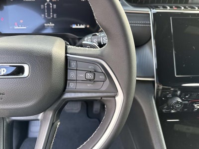 2025 Jeep Grand Cherokee GRAND CHEROKEE L LAREDO 4X2